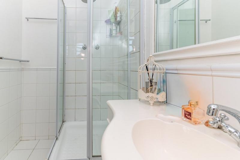 To Let 3 Bedroom Property for Rent in Kenilworth Western Cape